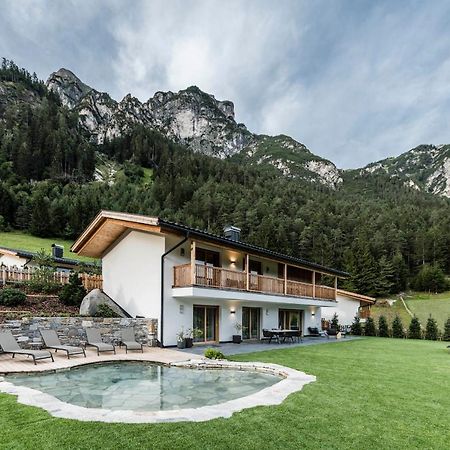 Lamonte Luxury Chalet Villa Fleres Exterior foto